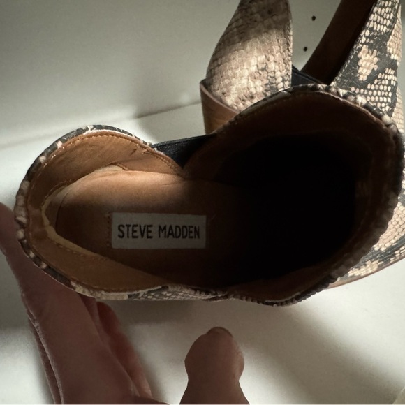 Steve Madden Camryn Snakeskin Ankle Boots - Picture 2 of 3